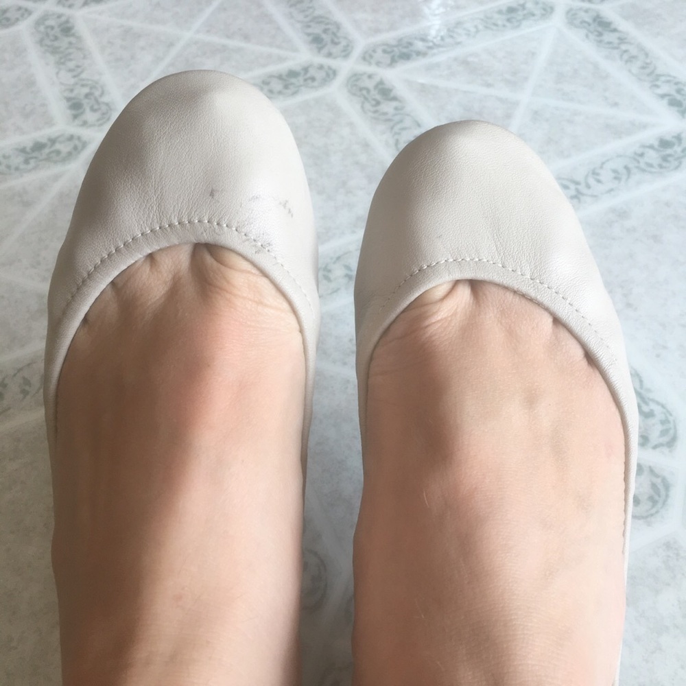 Off white Tieks